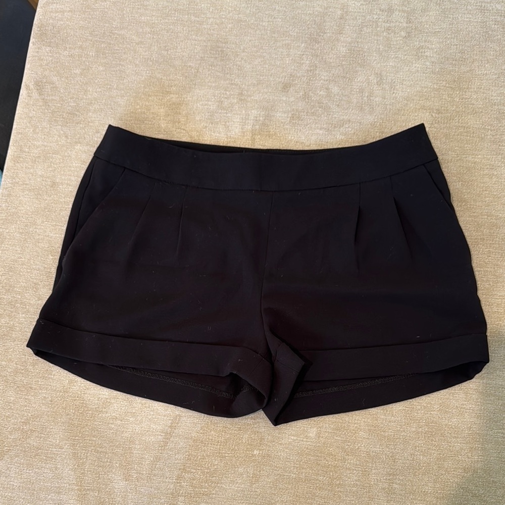 Express Black Women's Dress Shorts - Classic Tailored Style with Pockets